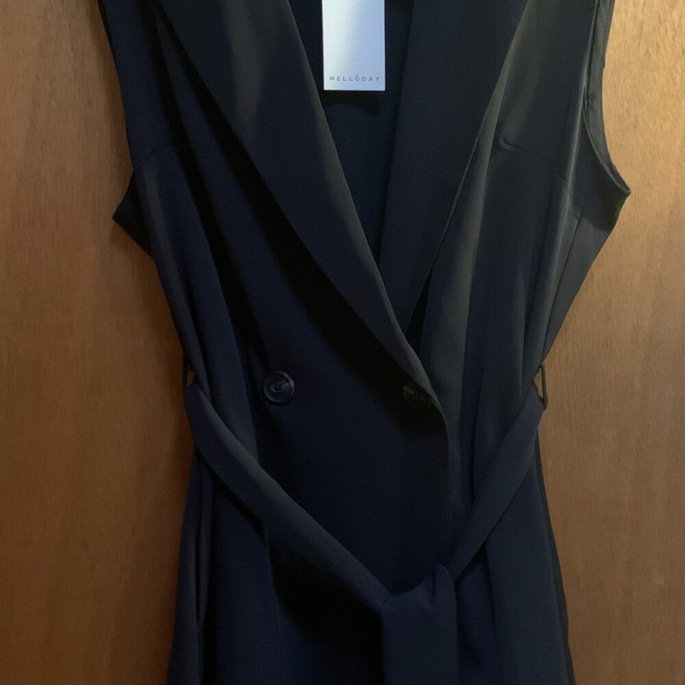 NWT Melloday Sleeveless Black Belted Vest Women Size S